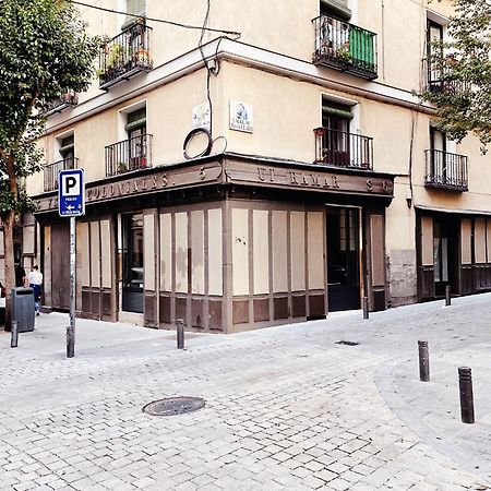 Apartamento Opera Suite Aida Madrid Palacio Real ภายนอก รูปภาพ